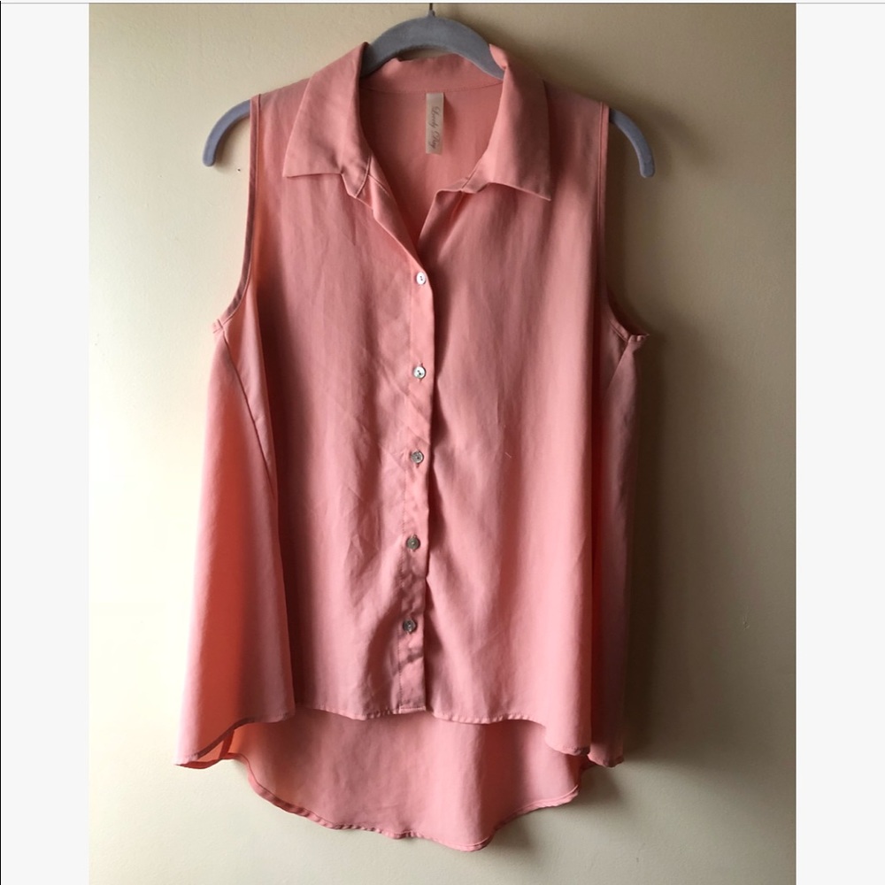 Hi-Low Sleeveless Blouse in Coral
